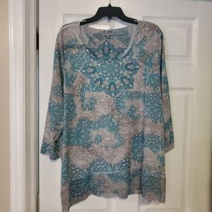 JM Collection Top. Size 3X